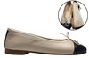 Soepele lak neus ballerina -beige leer foto 6