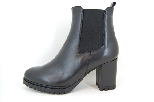 Marine Geest eten Comfortabele Trendy Chelsea Boots met Hak - zwart | Grote Maten | Laarzen |  Stravers Luxe Schoenen